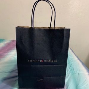 Tommy Hilfiger shopping bag